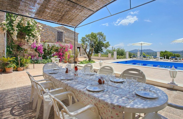 Large house with private pool, located in the beautiful village of Selva