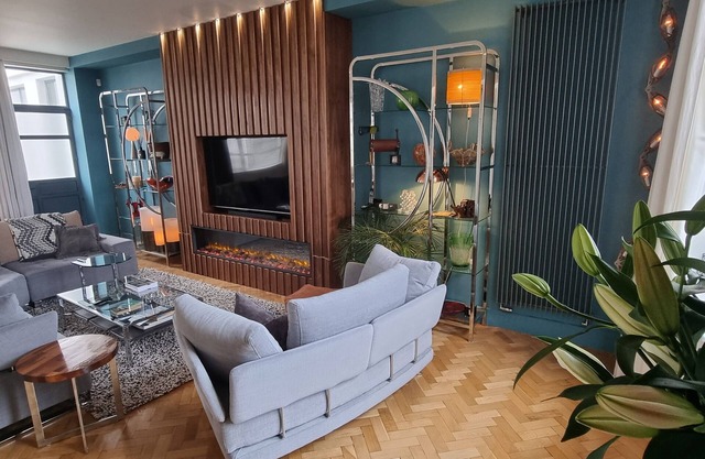 Large Luxury Penthouse in the City