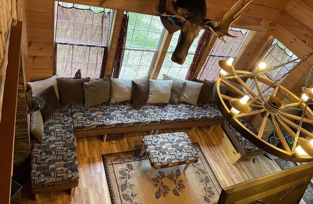 Large open space cabin