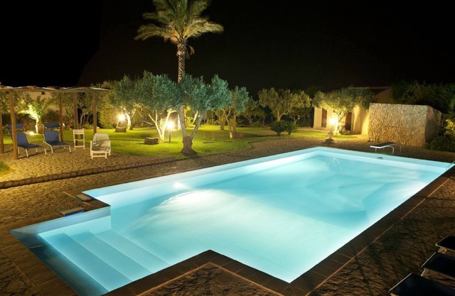 Large Villa with pool in Sicily between Marsala and Trapani 45 minutes from Palermo