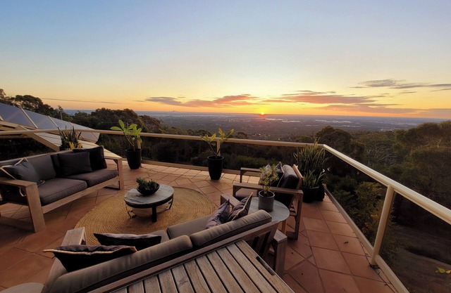 Lascelles Lookout - A Haven On The Hill with uninterrupted views of Perth