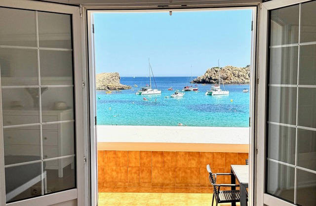 Last Days Sep 66%Off. Oct55%Dto. touch the sea just meters from the shore beach!