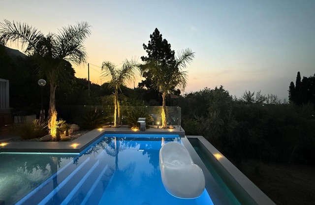 Last Minute - Sicilian villa Donna Carmela with pool and sea view