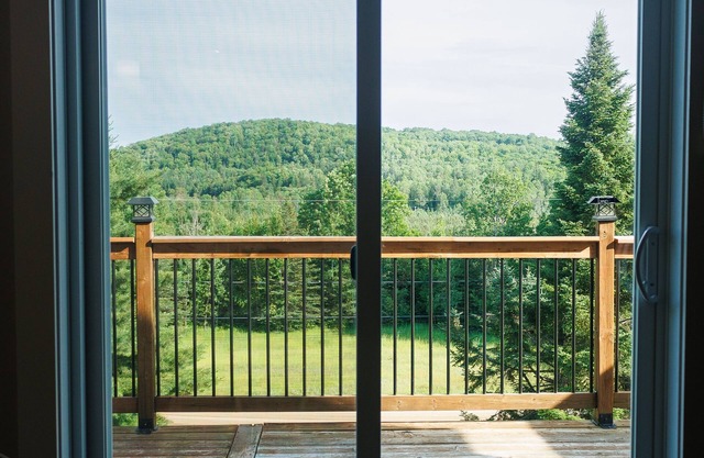 Latt cabin - Lake Simon