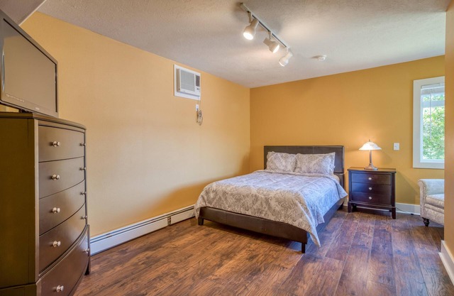 Laurel Haven