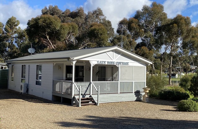 Lazy Days Cottage