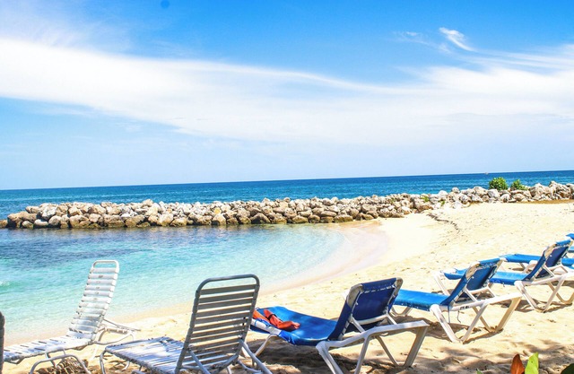 Lazy Dayz at Point Village Resort