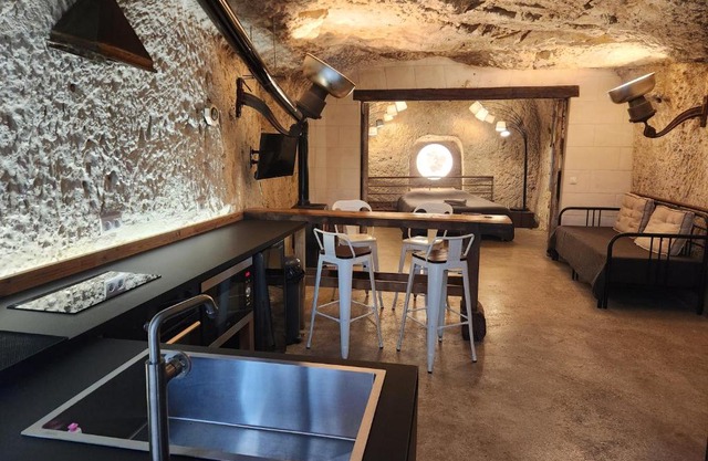 LE CAVERNACLE