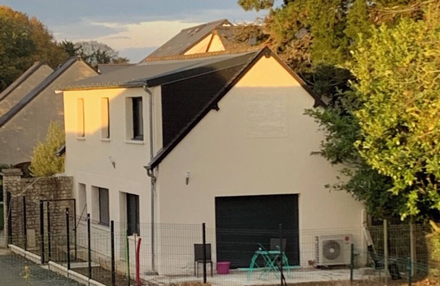 Le franc Palais House, Beautiful new house with terrace and garden