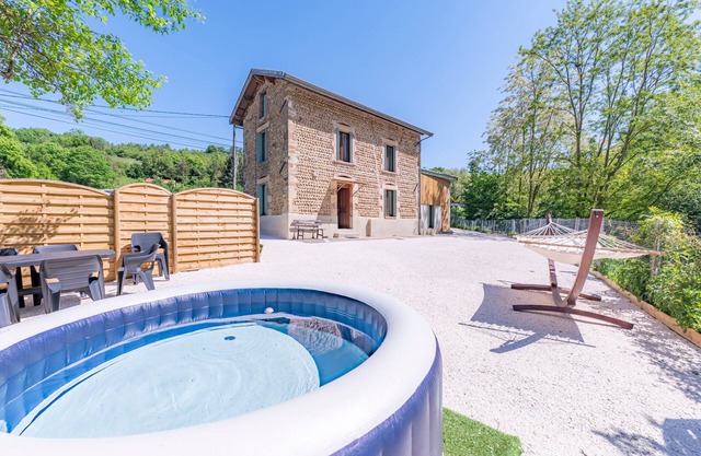 Le Gîte de la Passerelle - avec jacuzzi