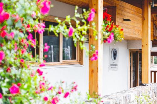 Le Grand Aigle Hotel & Spa*