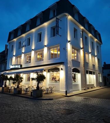 Le Grand Hôtel de la Marine "face à la mer"