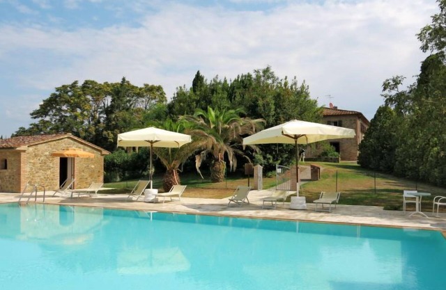 Le Palaie - 'Fabbrica' (PEC200) by Interhome