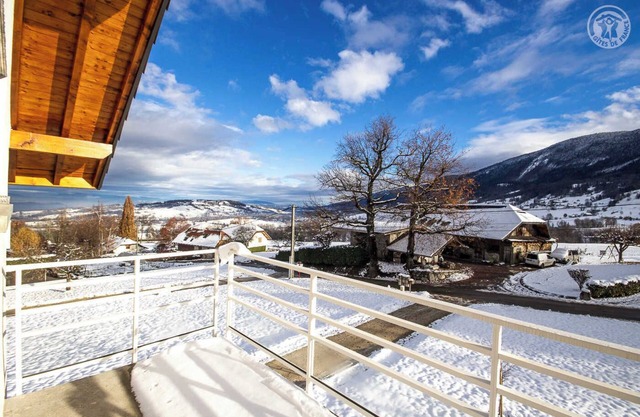 LE PANORAMA - LE MONTCEL