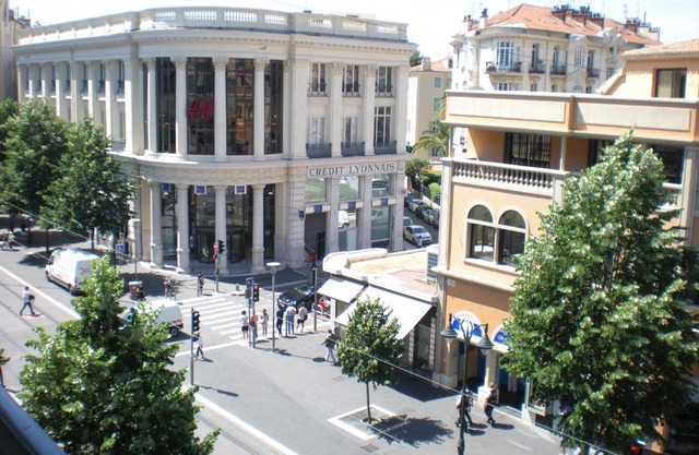 Le Victoria