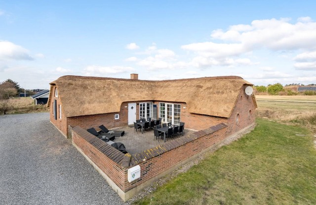 "Lemmikki" - 1.5km from the sea by Interhome