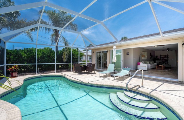 Lemon Bay Getaway