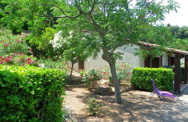 LES BALCONS DE LA CHIUSA House for 2 people 1 bedroom in VICO 13 km from the beach