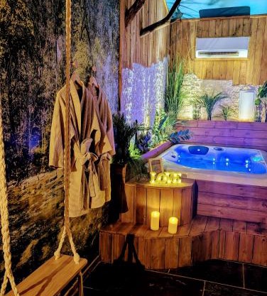 Les Spas de la mer, Appart&Spa Canopée, 100m de la plage, Love Room