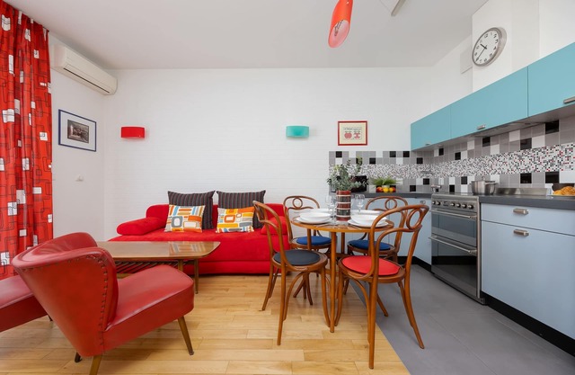Leszczyńska 4 | Fashionable Apartment | A/C | Balcony