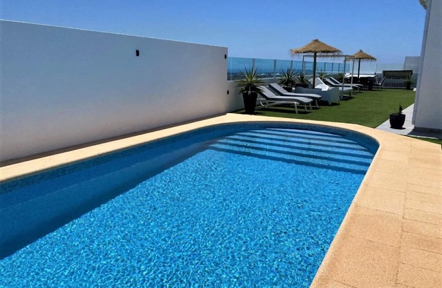Lillos- 3 bed/3 bath with pool, sea views on the golf estate, Costa Teguise