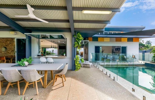 Lily Pad Retreat - A Luxe Poolside Parap Oasis