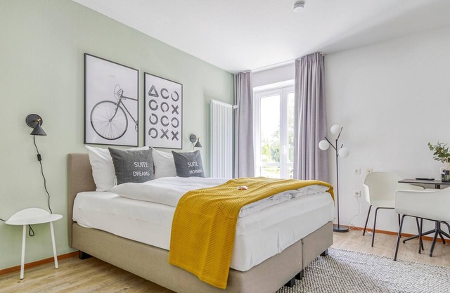 limehome Garching | Suite S + balcony