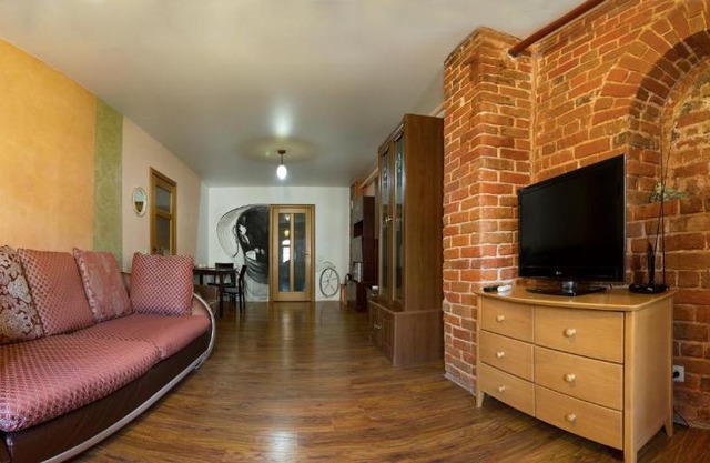 Literaturnaya Shinel Hotel