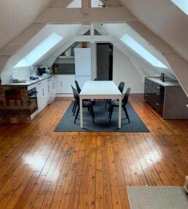 Loft au calme, idéal pour famille, proche de Reims