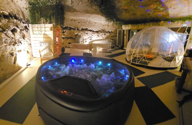 Loft et spa Entièrement Troglodyte