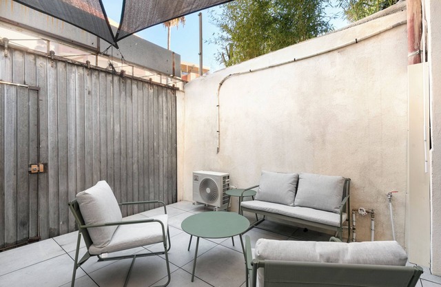 Loft with hanging net Japanese WC with terrace