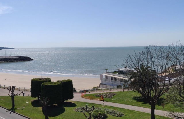 Logis Hotel Les Bleuets