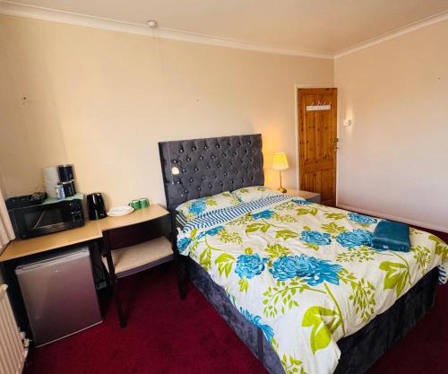 London Serviced Accommodation - Access Elizabeth line