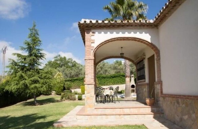 Los Lirios House for 4 people