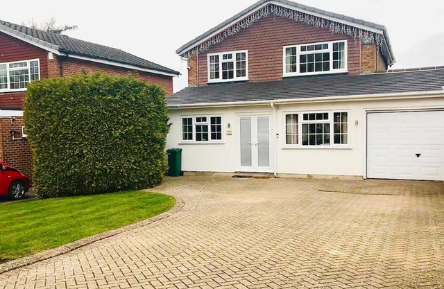 Lovekush Epsom Banstead Surrey. Views over London