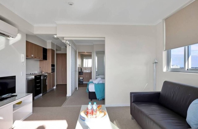 Lovely 1-bedroom in the Heart of Mackay w/Pool