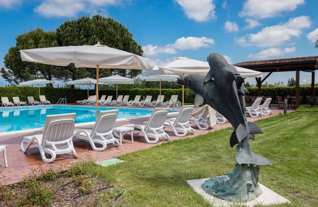 Lovely apartment for 7 people with A/C, pool, WIFI, TV and patio