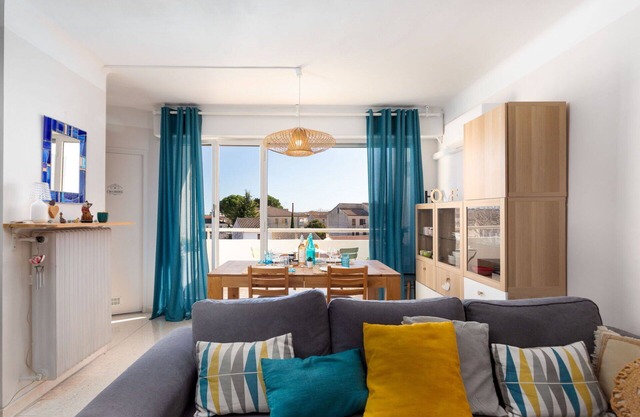 Lovely apartment for 2 people with WIFI, A/C, TV, terrace and parking