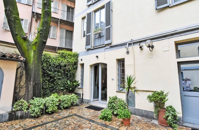 Lovely apartment for 4 guests with A/C, WIFI, TV and parking