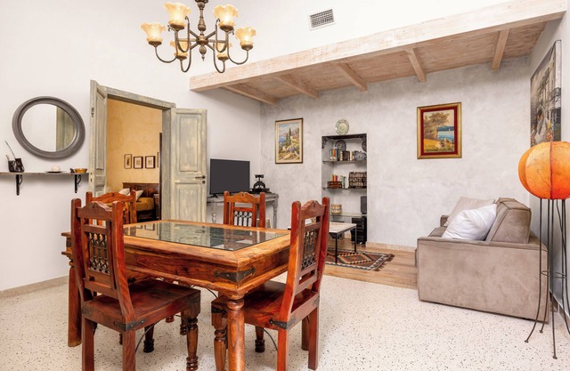 Lovely Apartment In The Historical Center Of Cefalu at 150 mt from the beach