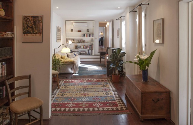 Lovely Apt. W/Grand Piano in Oltrarno near Pitti Palace