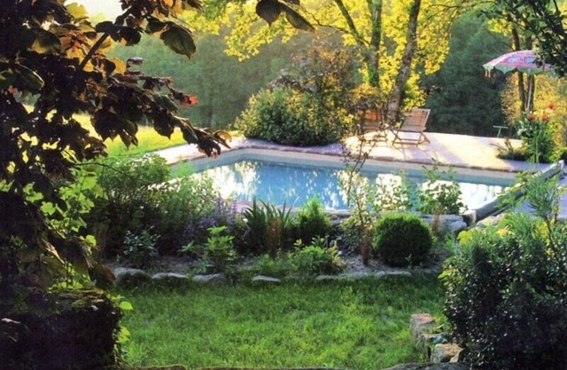 Lovely Family Home with peaceful garden and heated private pool