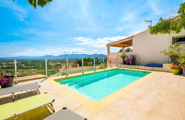 Lovely home in Roquebrune-sur-Argens