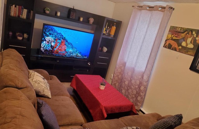 Lovely homefeel 3 1/2 appartement and free parking