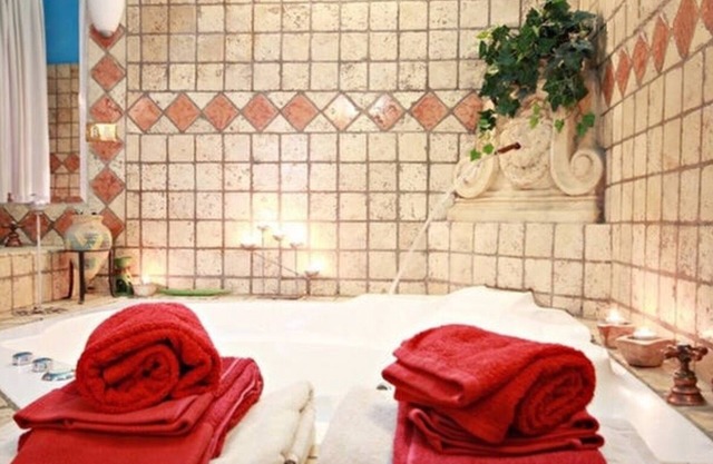 ❤Lovely Studio Near Trastevere Jacuzzi, WiFi, Aircon, patio Fully furn Kitchen