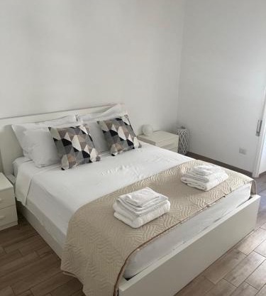 LoveRhome Apartment 10