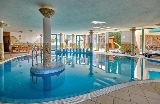 Lugas Hotel