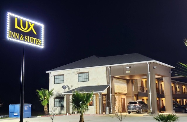 Lux Inn and Suites