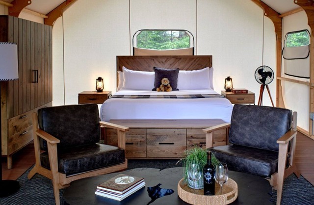 Luxe Escapes: Glamping in Washington's Wilderness
