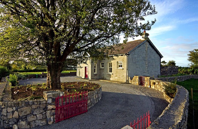 Luxurious 18th Century Historic School House